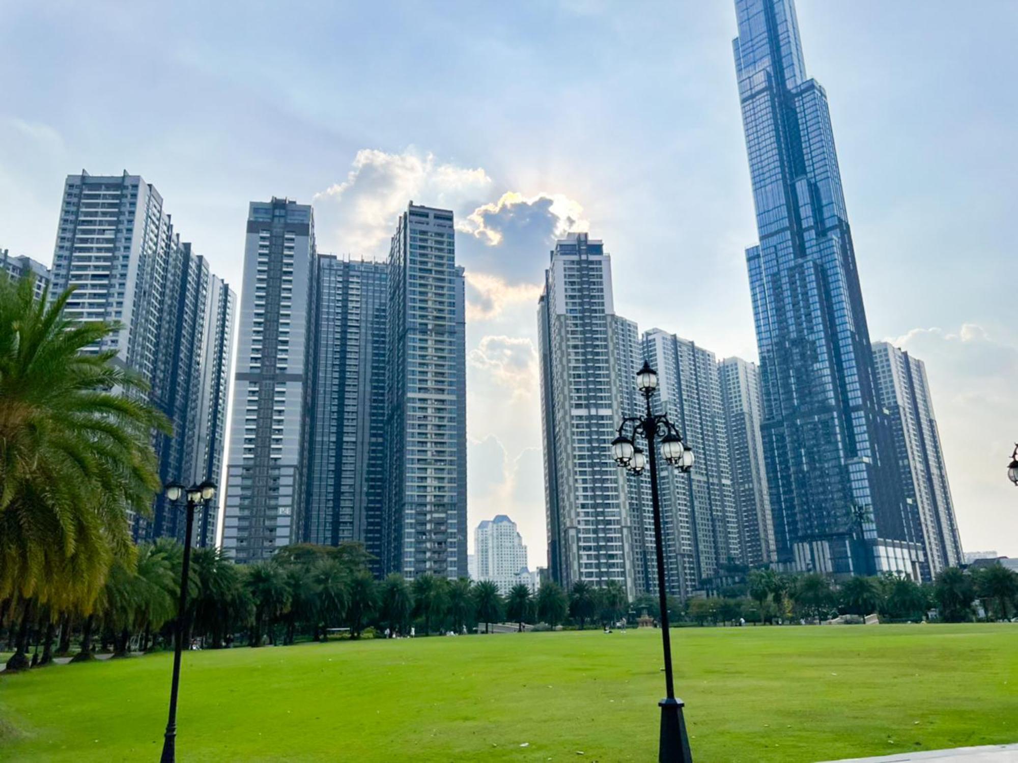 Sky Park Apartment - Vinhomes Central Park 胡志明市 外观 照片